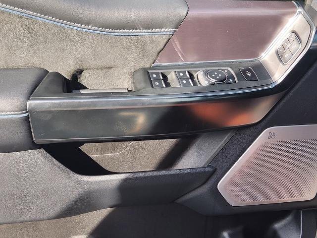New 2026 Star White Metallic Tri-Coat Ford F-250® Platinum® image 40