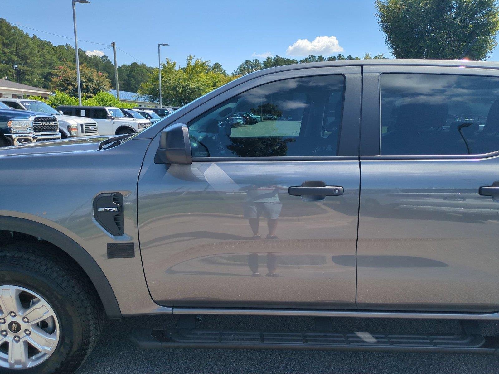 Used 2025 Carbonized Gray Ford XL image 15