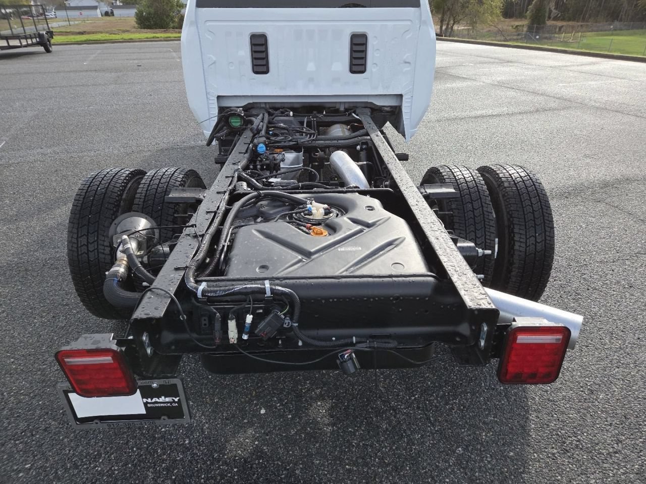 New 2026 Summit White GMC Pro image 19