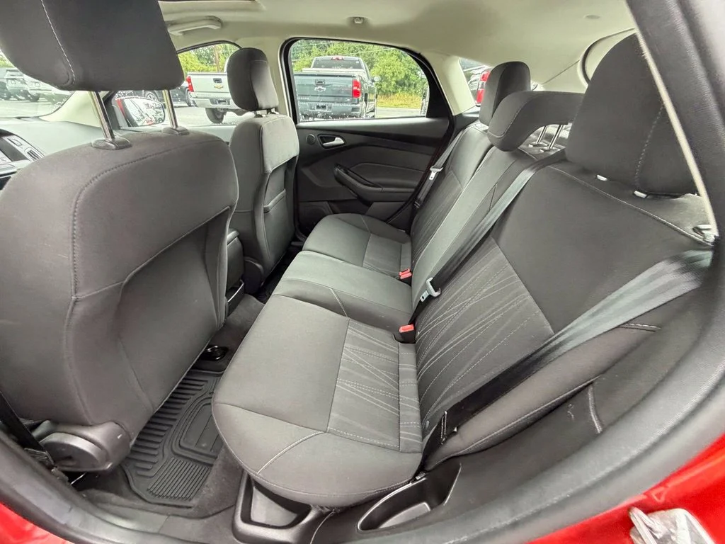 Used 2018 Red Ford SEL image 42