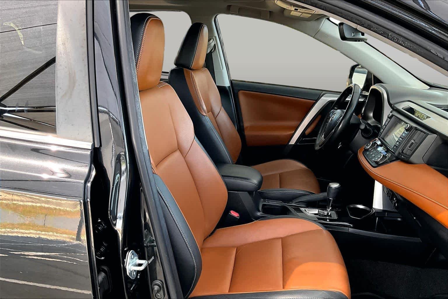 Used 2017 Black Sand Pearl Toyota Limited image 9