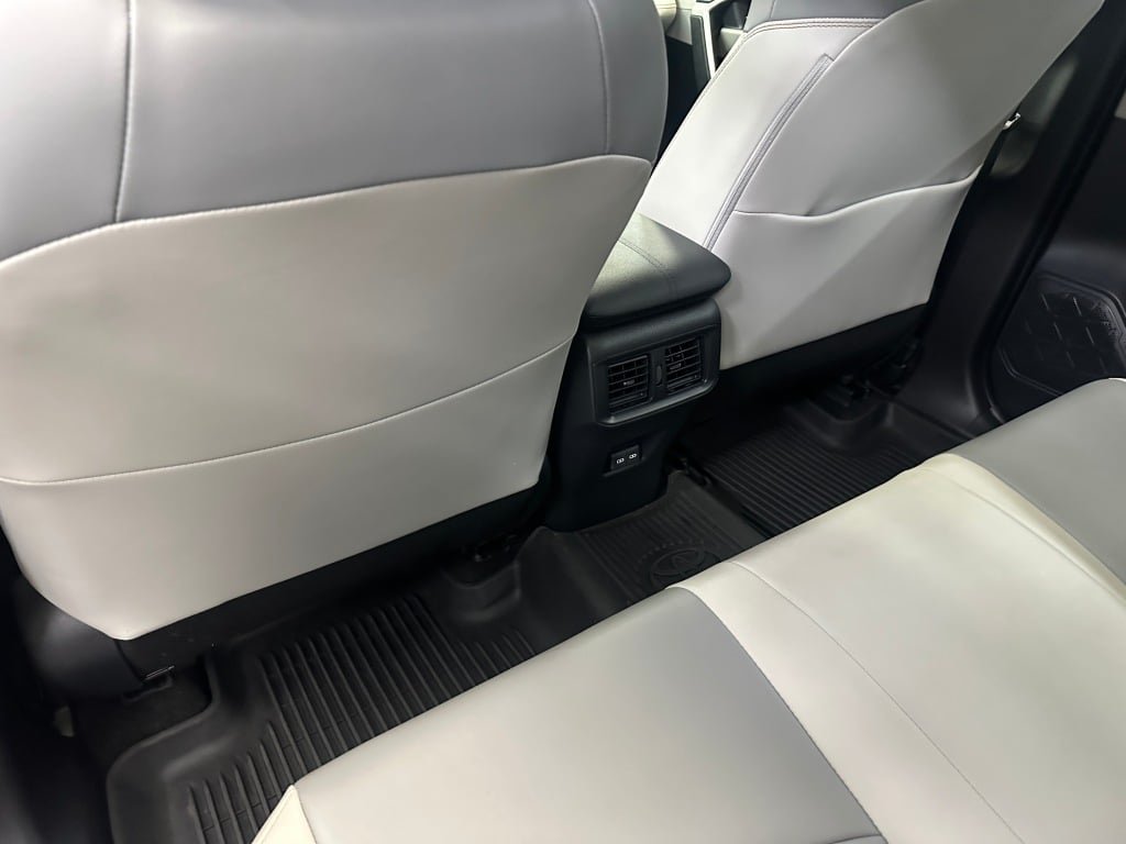 2023 Toyota RAV4 XLE Premium - Photo 19