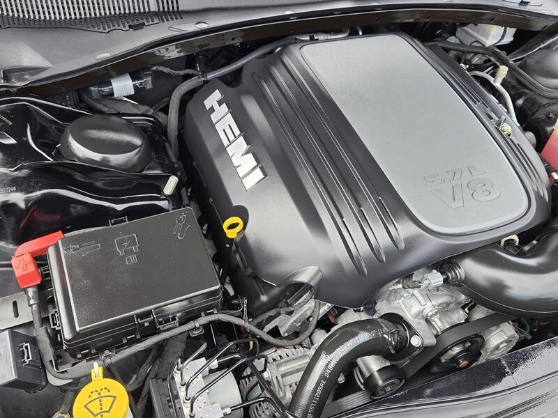 Used 2023 Gloss Black CHRYSLER 300S RWD image 20