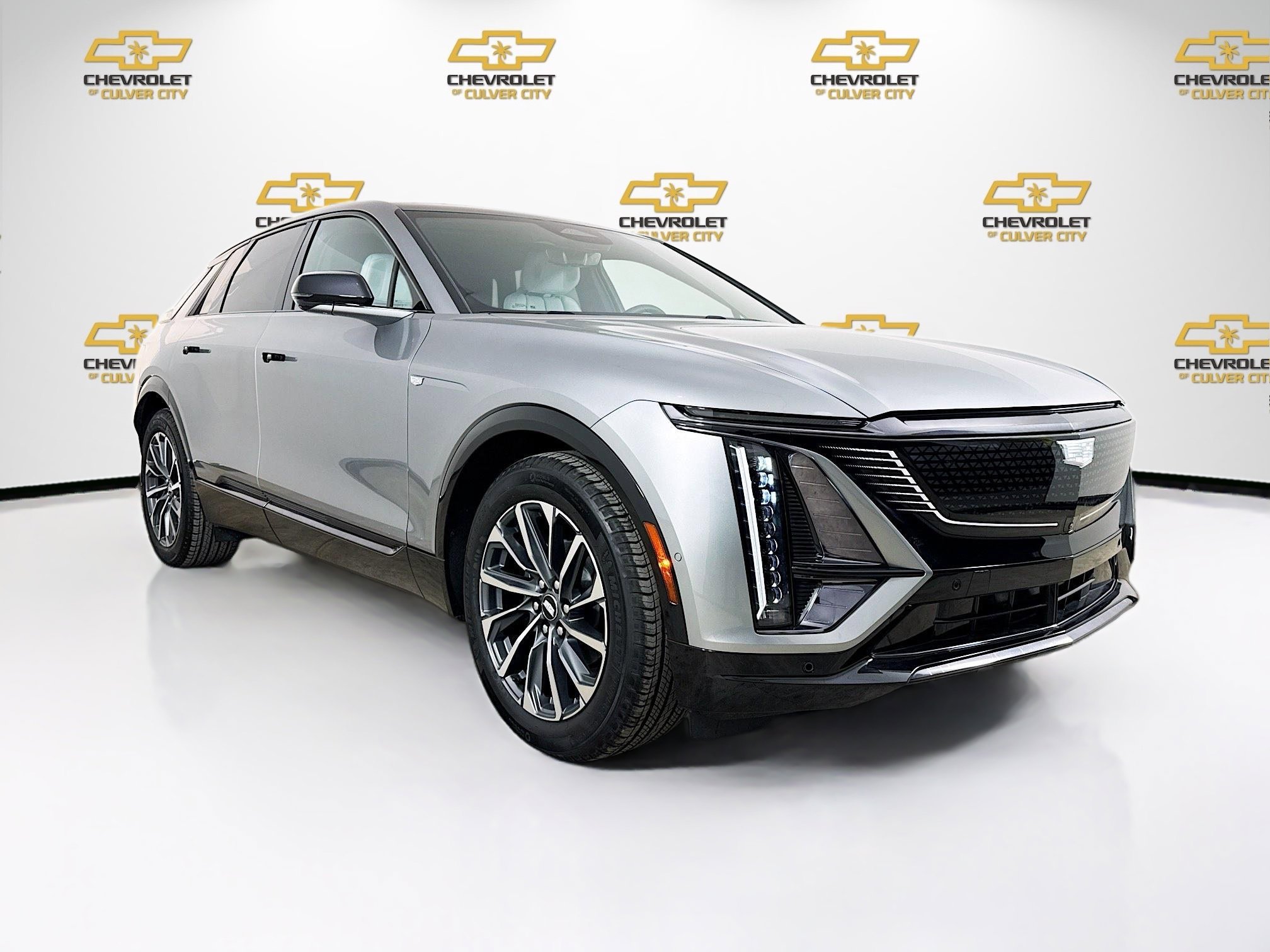 2025 Cadillac LYRIQ
