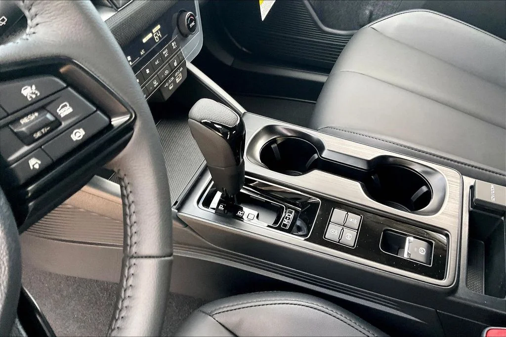 New 2026 ICE SILVER METALLIC Subaru Premium image 7