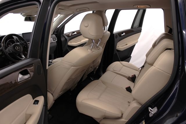 Used 2017  Mercedes-Benz GLS 450 image 18