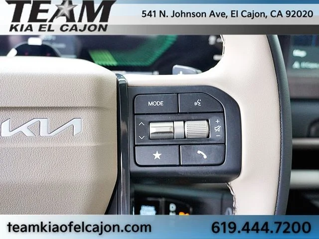 New 2027 Silver Kia EX image 42
