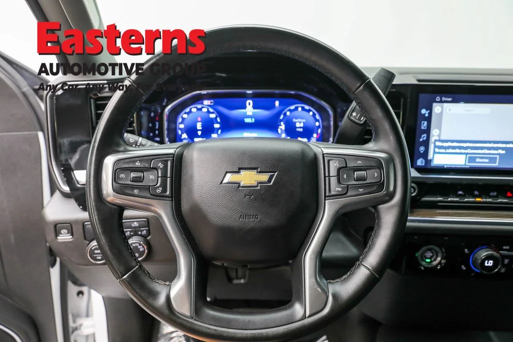 Used 2024 White Chevrolet LT image 10