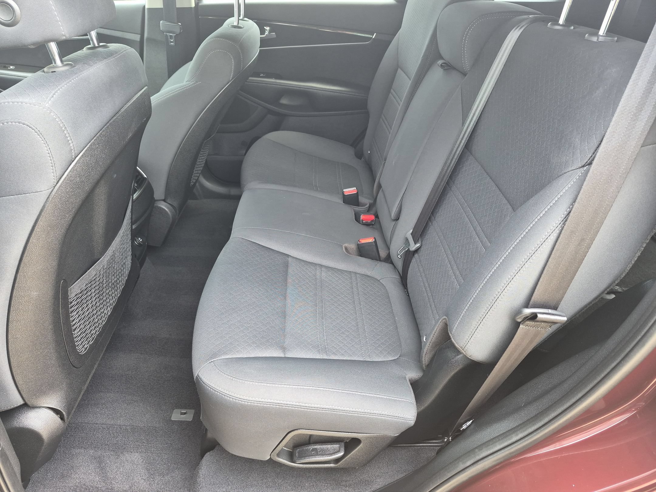 Used 2019 Sangria Kia LX image 22