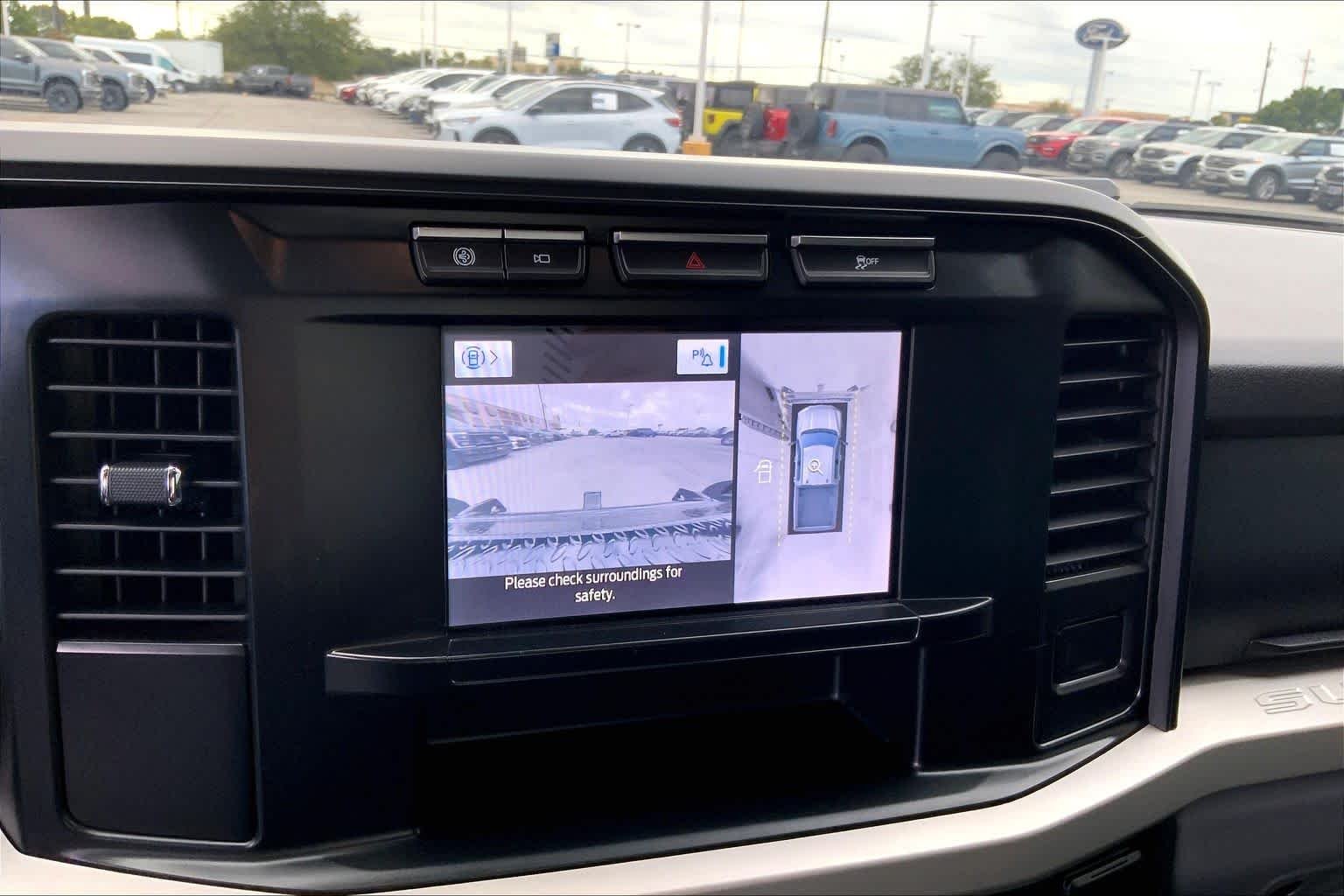 Used 2023 Agate Black Metallic Ford XLT image 19