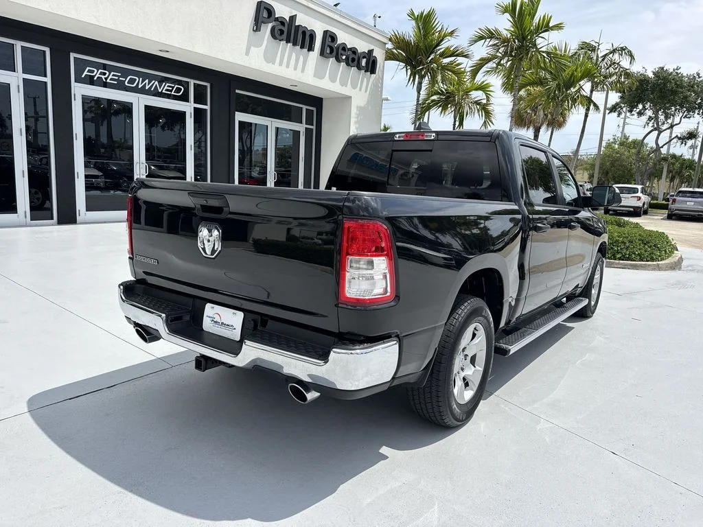 Used 2023 Diamond Black Ram Big Horn/Lone Star image 3