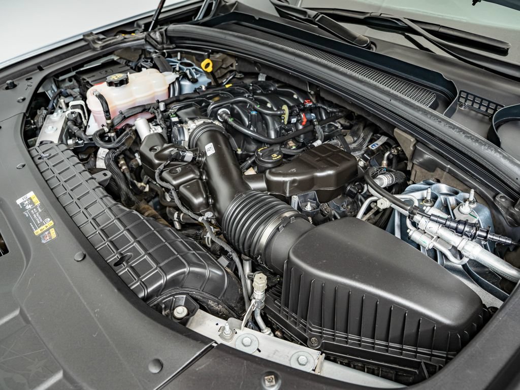 Used 2025 Silver Zynith Jeep Limited image 42