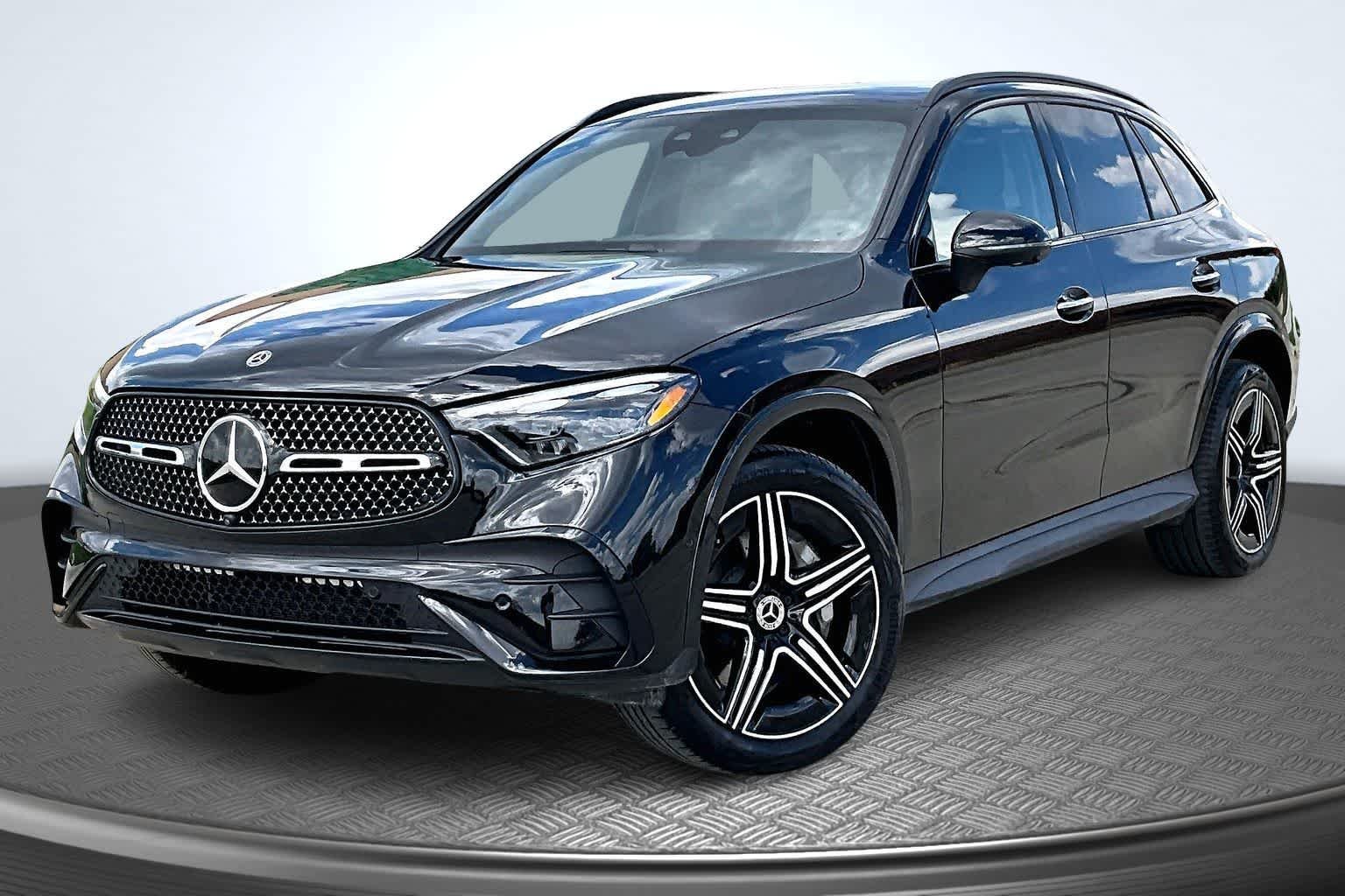 New 2026 Obsidian Black Metallic Mercedes-Benz GLC 300 image 1