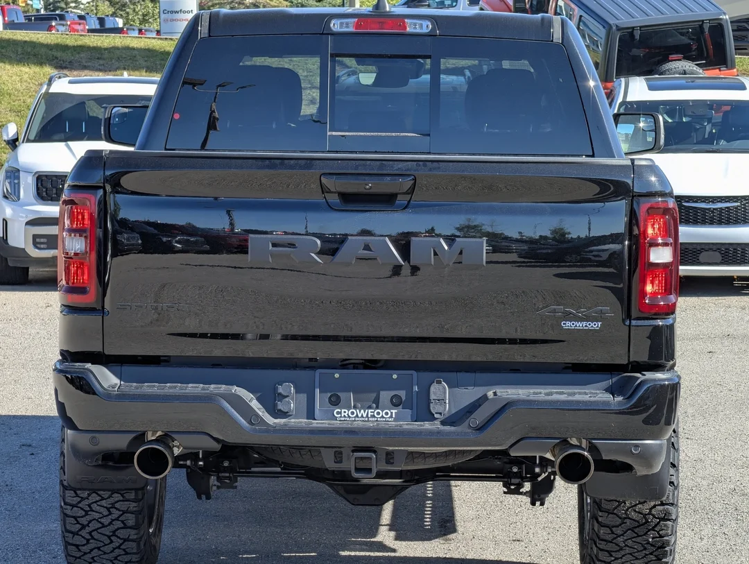 New 2026 Black RAM Sport - - LIFT KIT - FUEL WHEELS - OFFROAD RUNNING BOARDS - Remote Start - Tow Hitch image 7