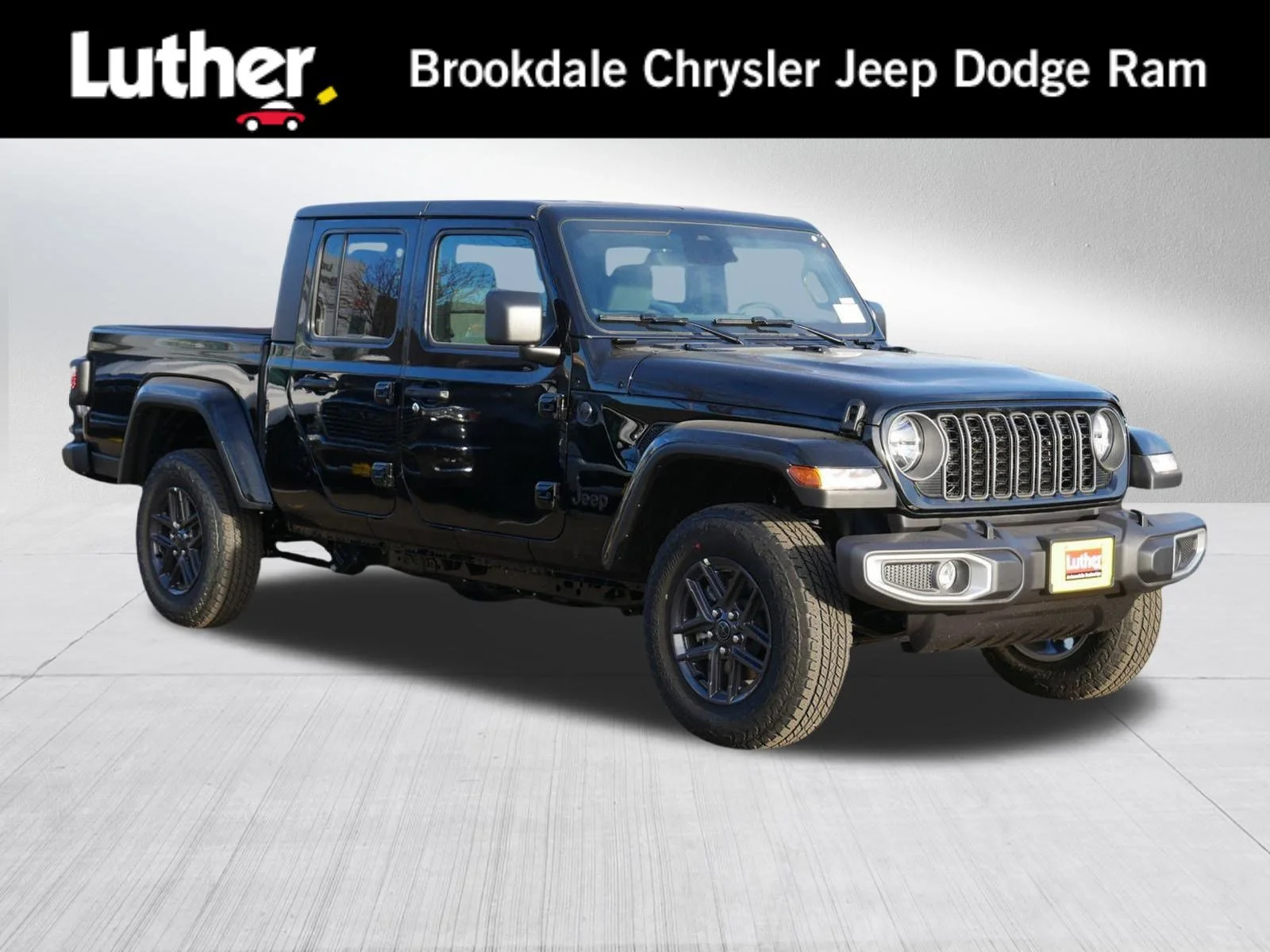 2026 Jeep Gladiator Sport S Auto's photo
