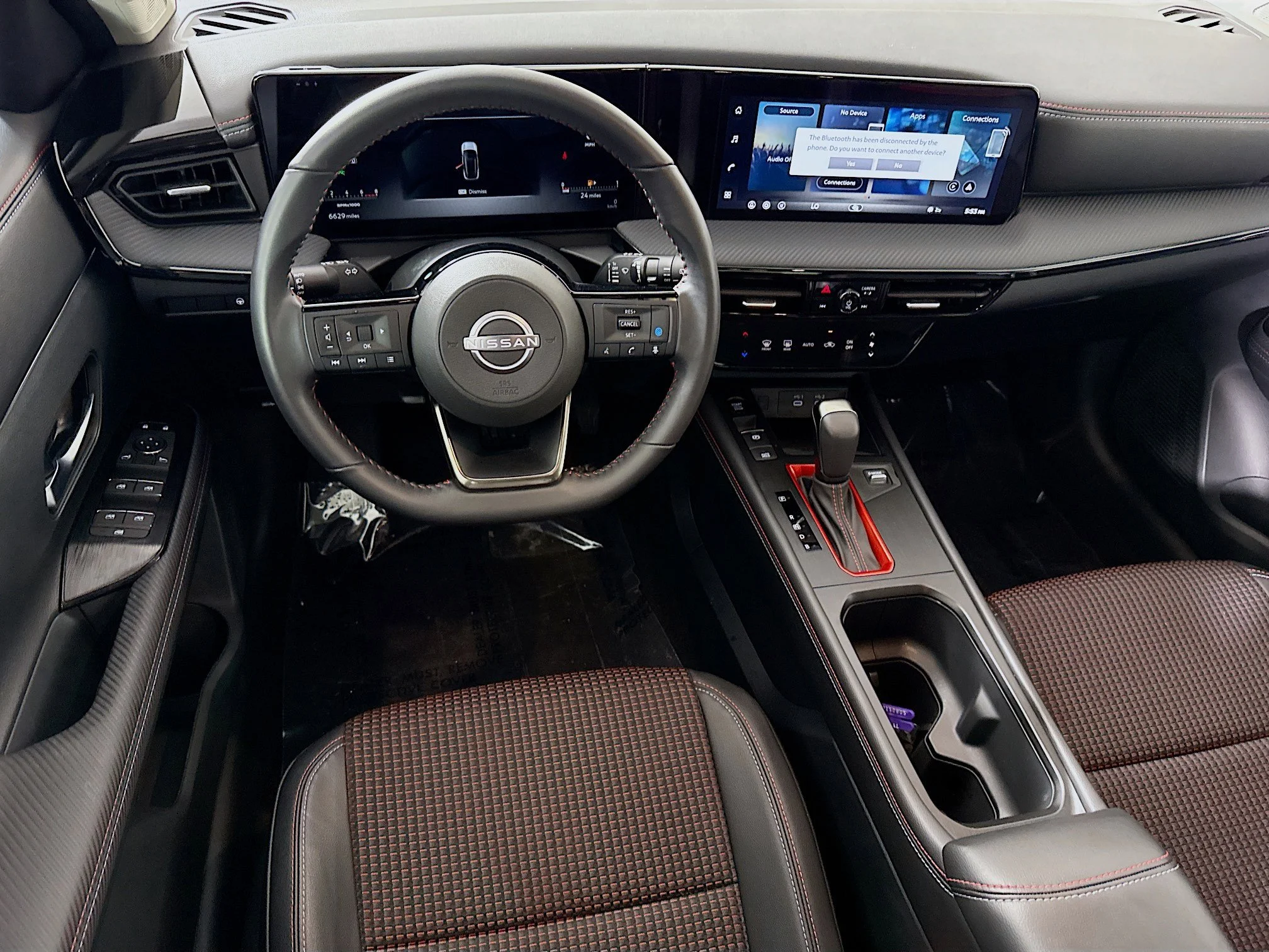 Used 2026 Aspen White Tricoat Nissan SR image 13