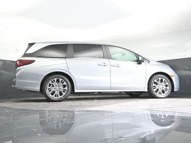 2026 Honda Odyssey Touring - Photo 30