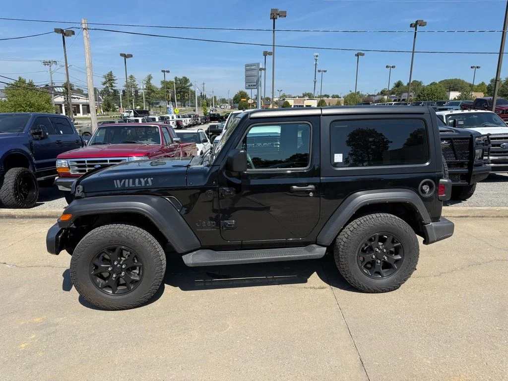 Used 2022 Black Jeep Willys image 9