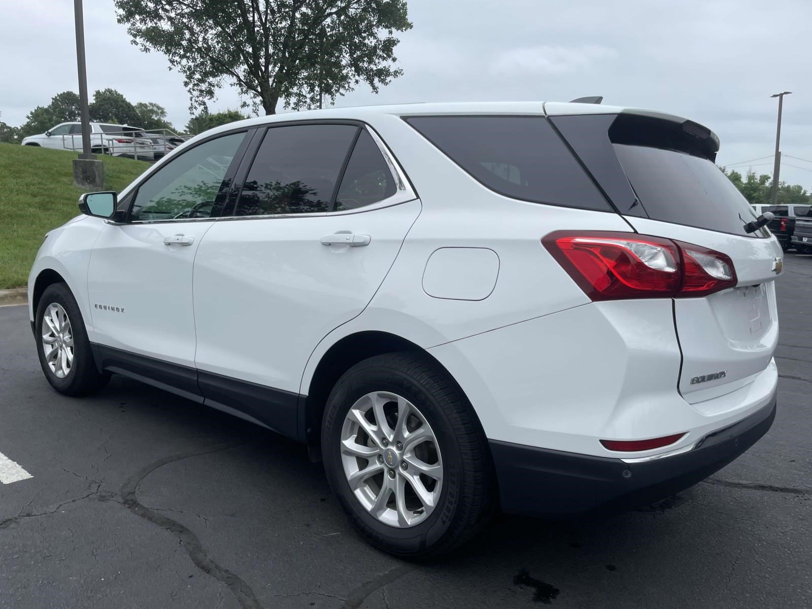 Used 2018 Summit White Chevrolet LT image 6