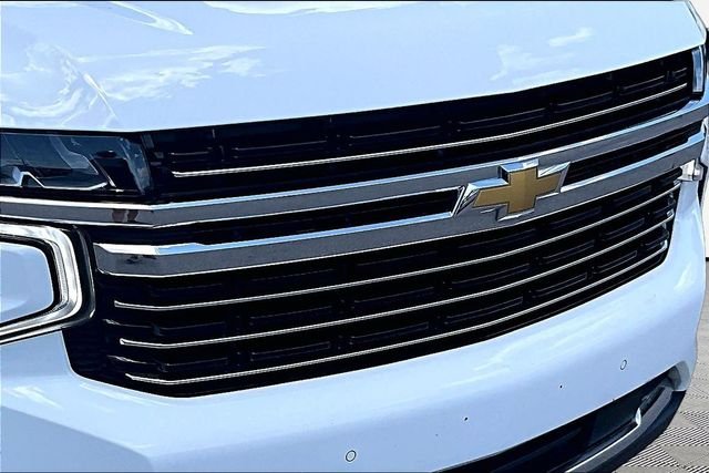 Used 2023 White Chevrolet LT image 31