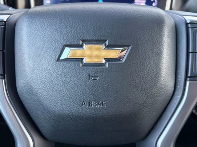 Used 2025 Summit White Chevrolet LT image 7