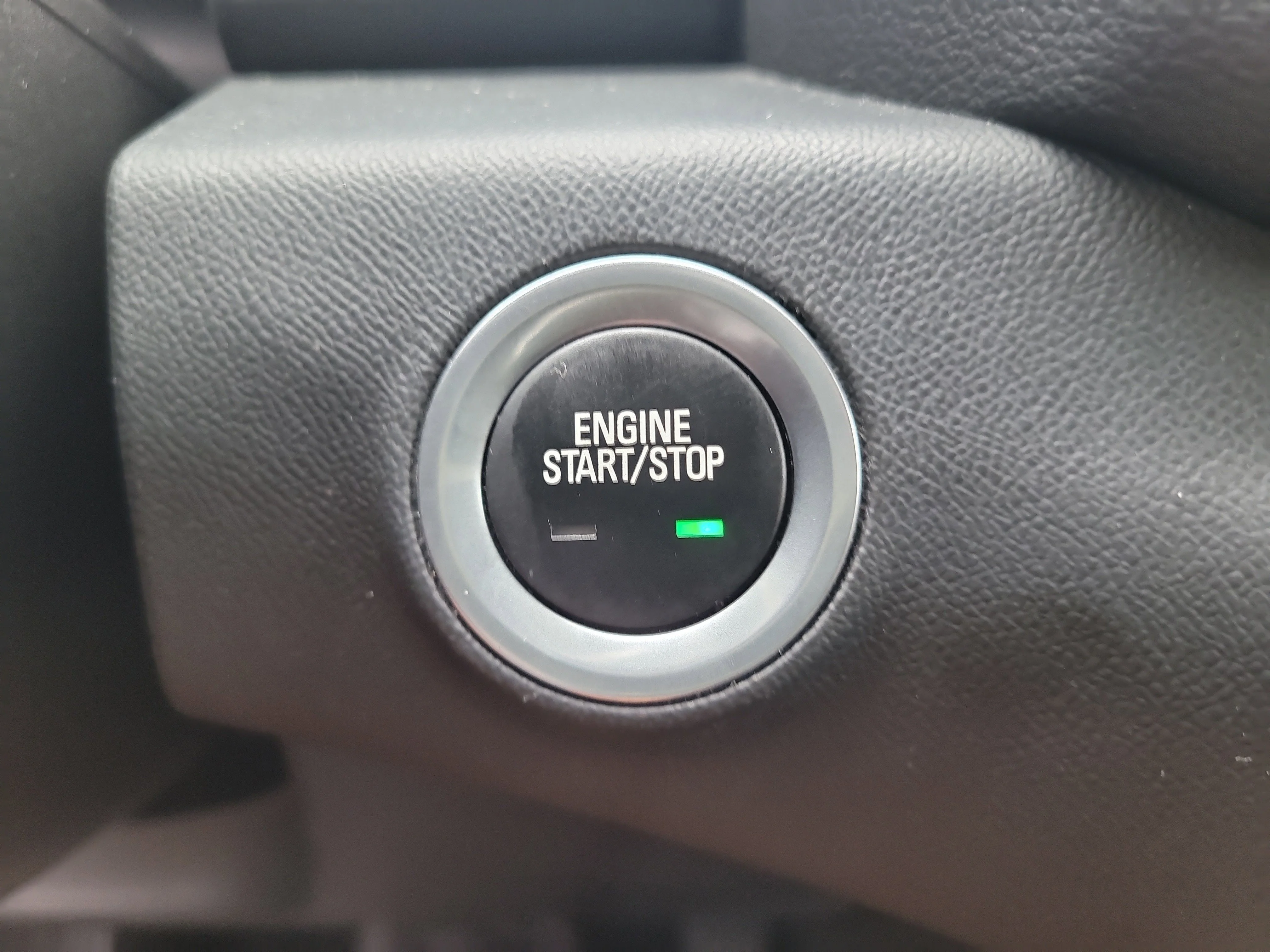 Used 2024 Summit White GMC SLE image 27