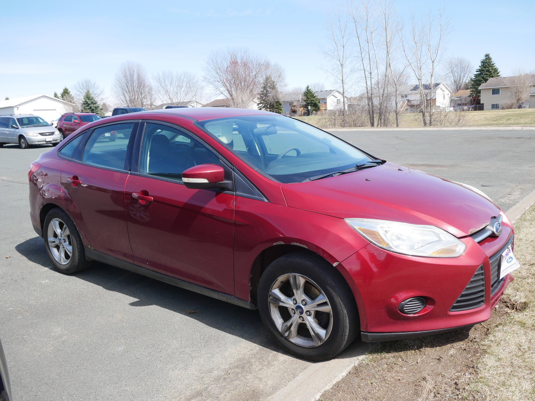 Used 2014 Race Red Ford SE image 7