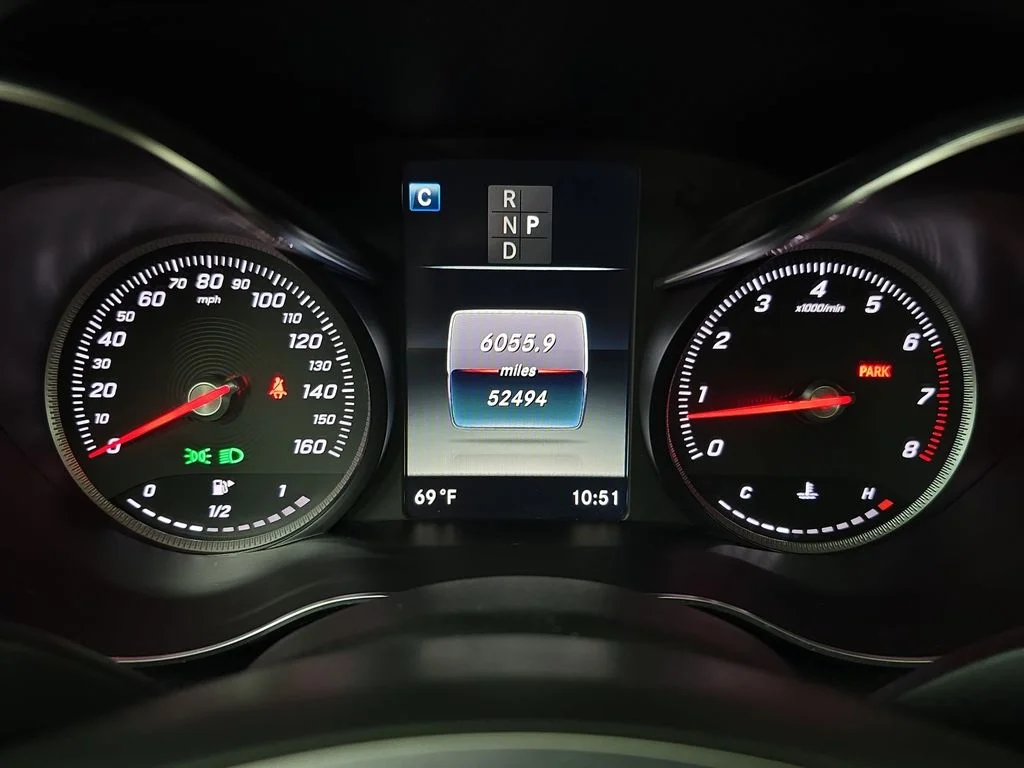Used 2018 Polar White Mercedes-Benz C 300 image 21