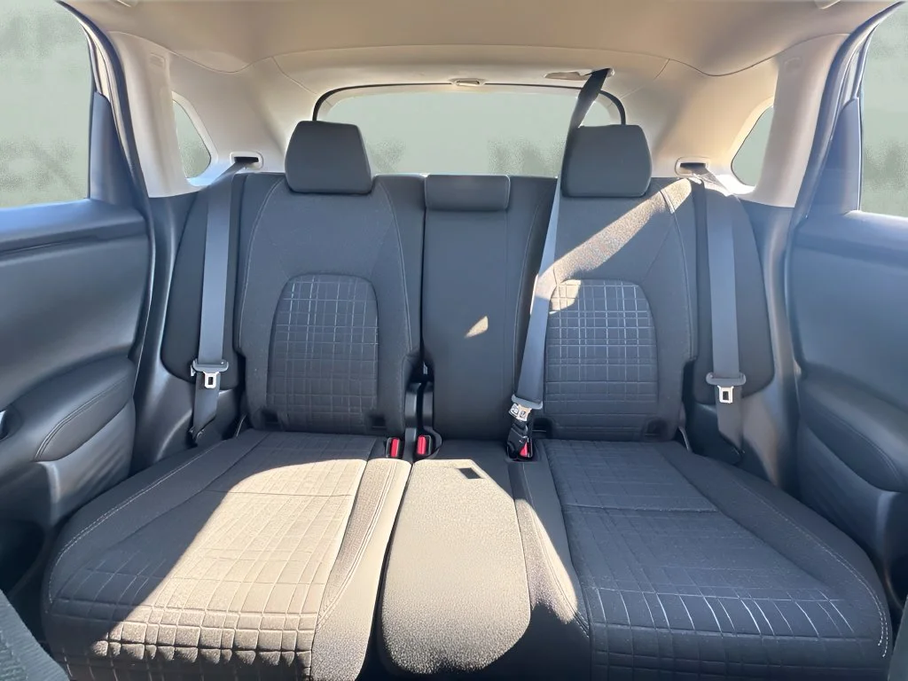 Used 2025  Honda LX image 10