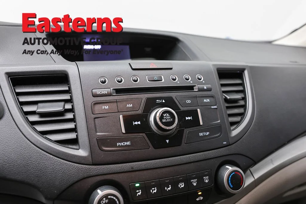 Used 2014 Gray Honda LX image 17