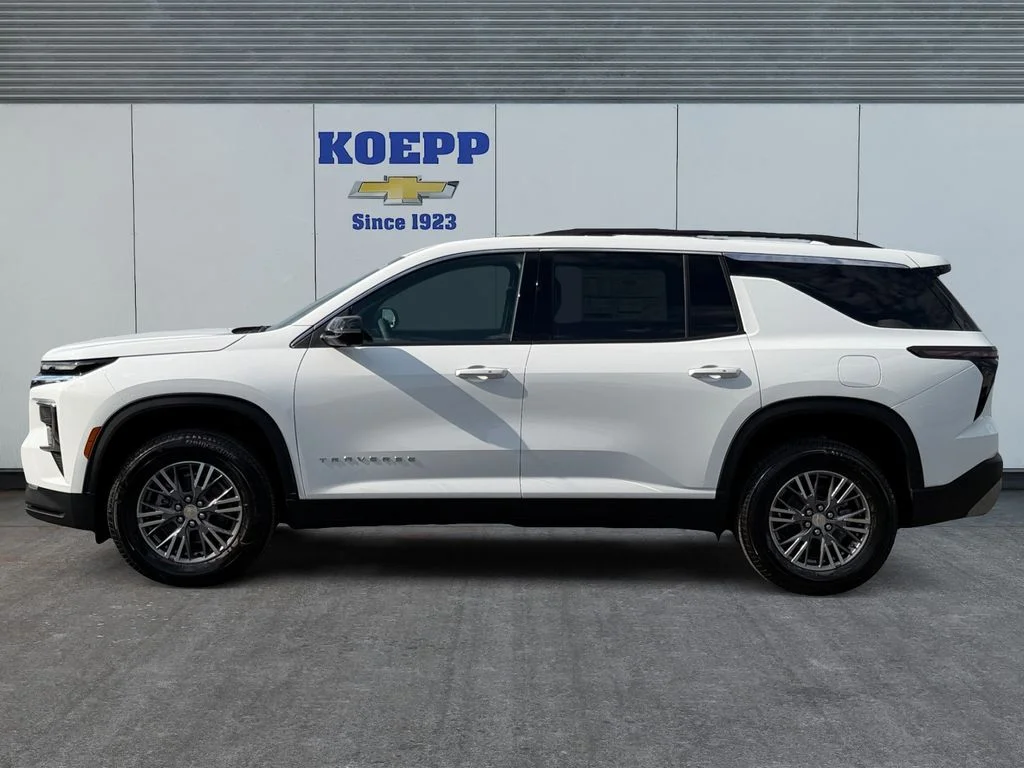 New 2027 Summit White Chevrolet LT image 2