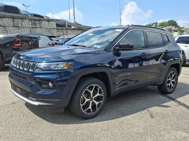 New 2026 Fathom Blue Pearl-Coat Exterior Paint Jeep Limited image 2