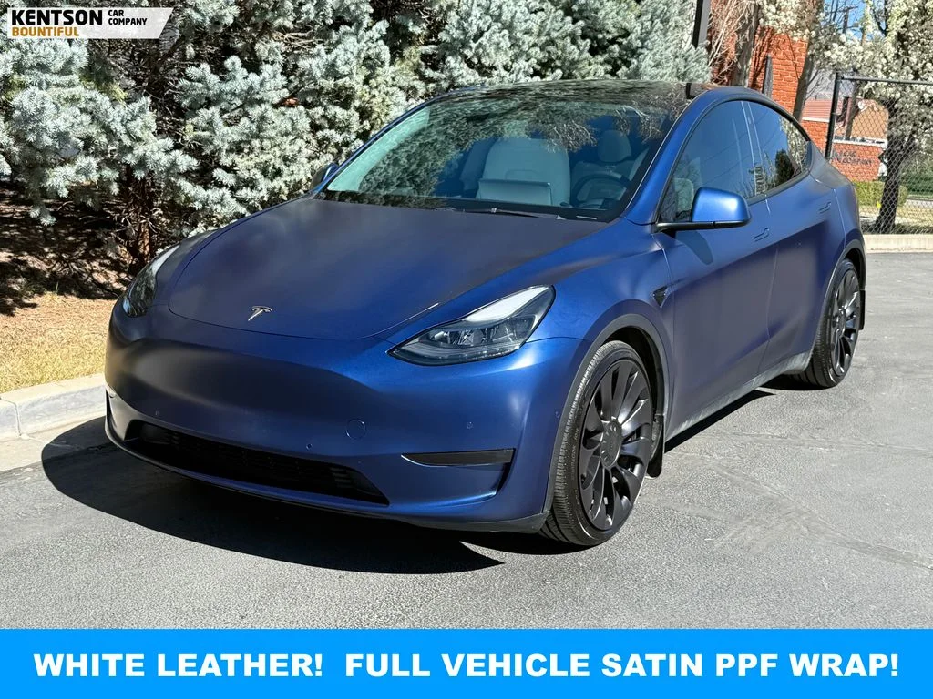 Used 2022 Blue Tesla Performance image 2