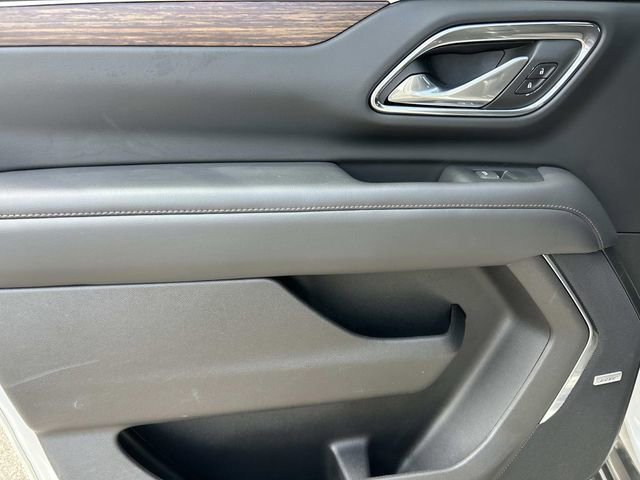 2023 Chevrolet Suburban High Country - Photo 18