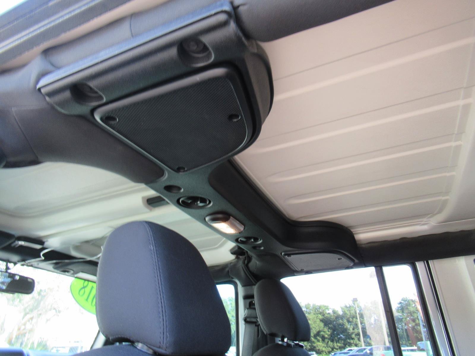 Used 2018 Silver Jeep Unlimited Sport image 16