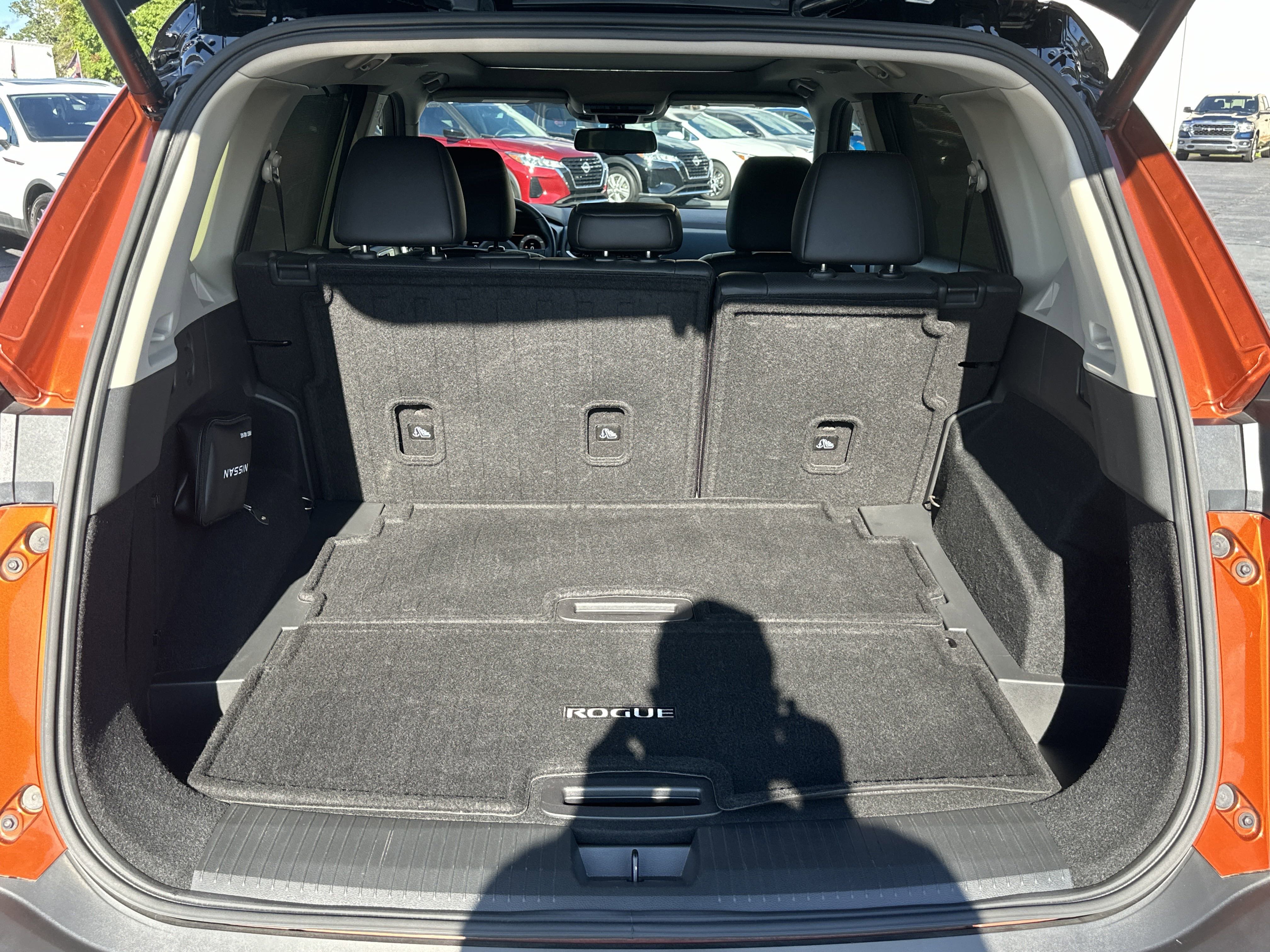 2023 Nissan Rogue Platinum - Photo 20