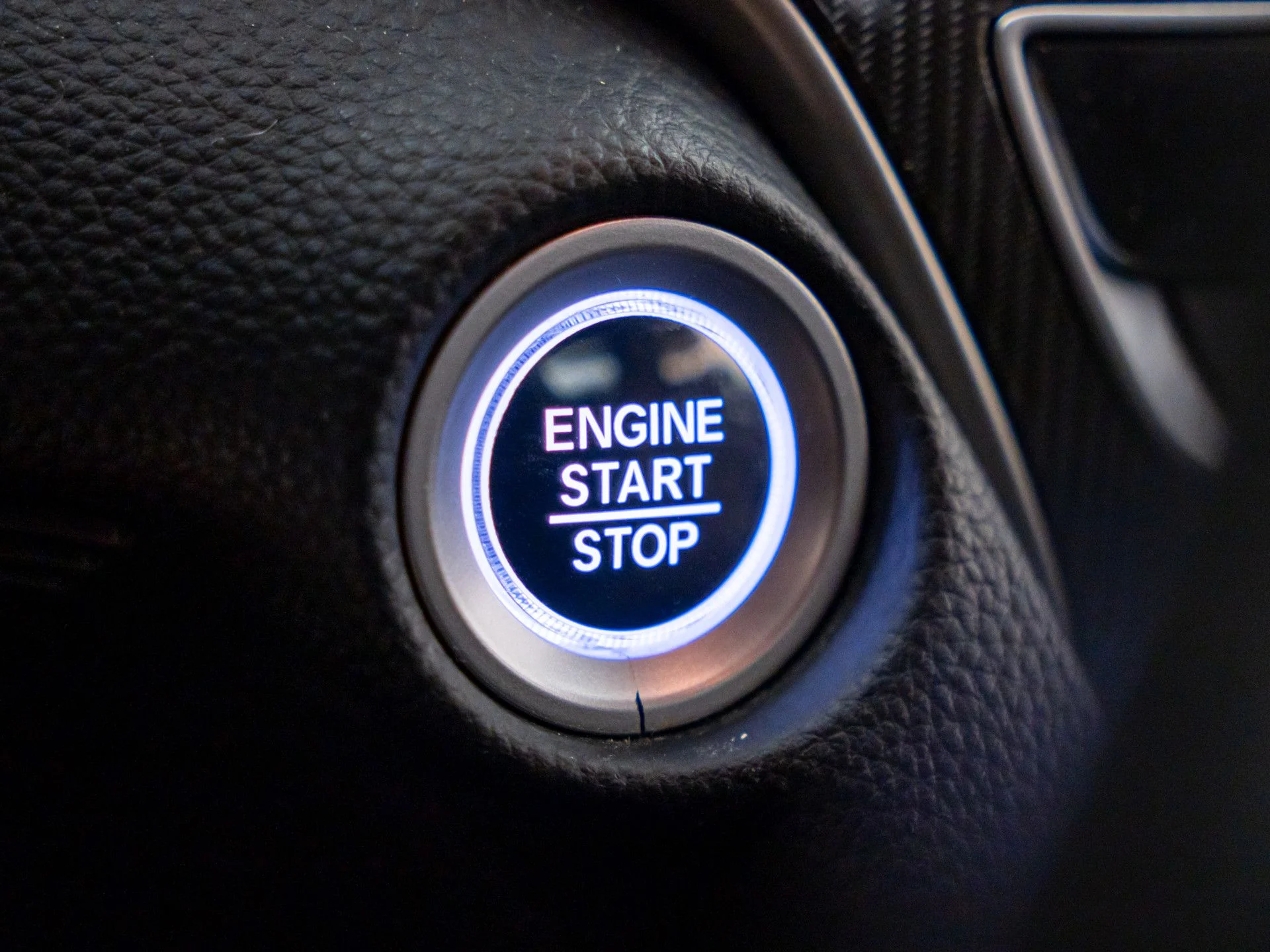 Used 2020  Honda Sport image 17