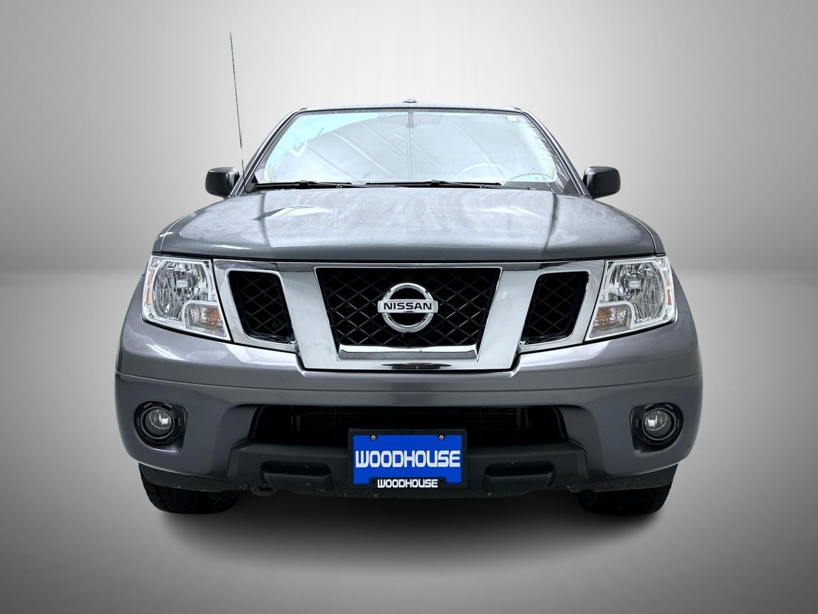 Used 2018 Gray Nissan SV image 2