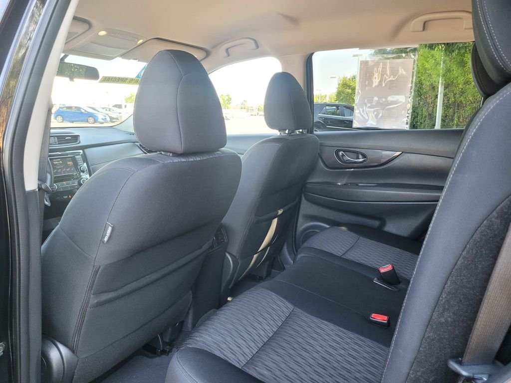 Used 2018 Black Nissan S image 15
