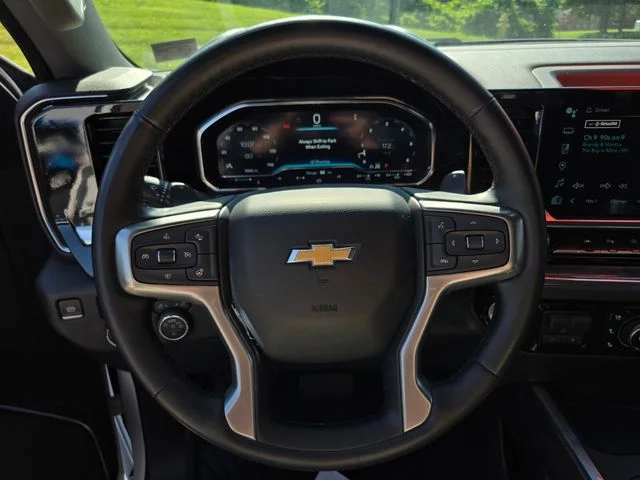 Used 2023 White Chevrolet LTZ image 33