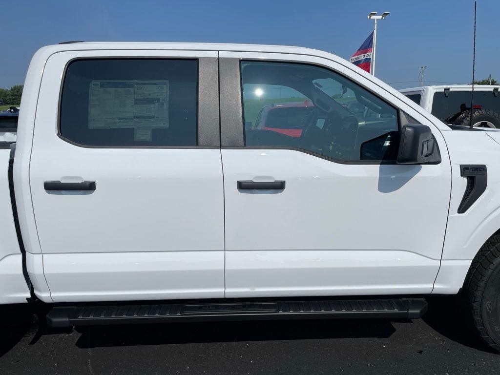 2025 Ford F-150 STX - Photo 34