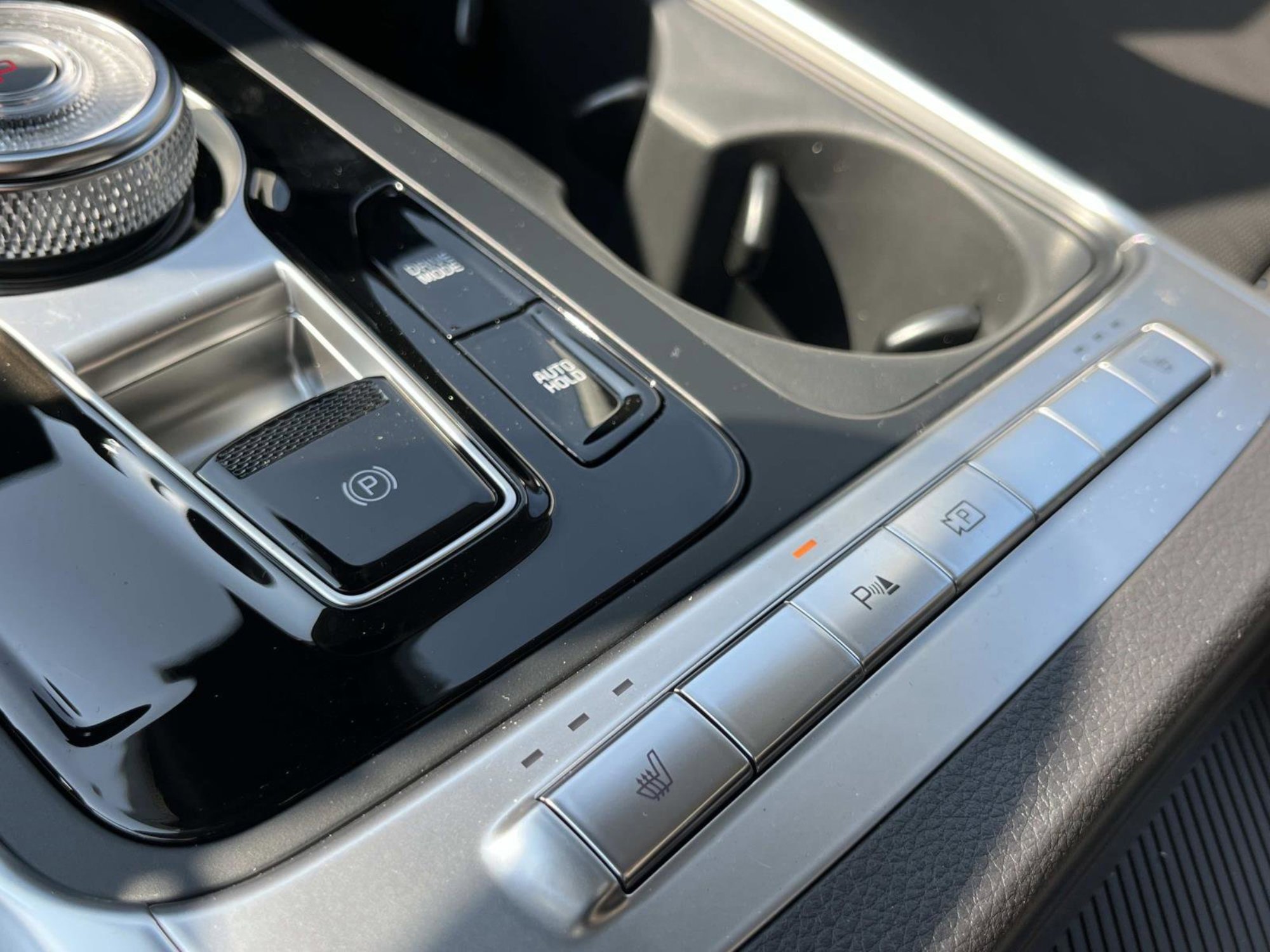 New 2026 Ivory Silver Kia EX image 35