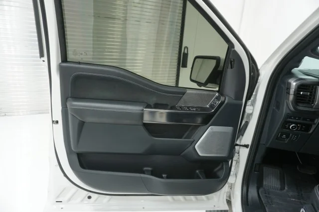 Used 2023 WHITE Ford Platinum image 14