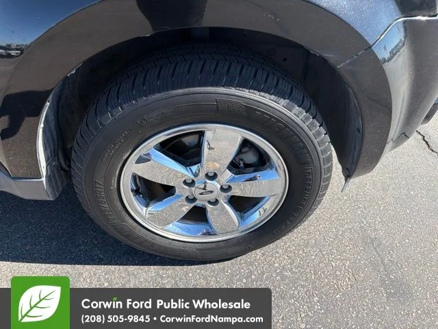 Used 2011 Black Ford XLT image 12