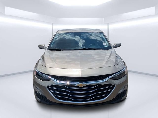 Used 2024 Gray Chevrolet LT image 8