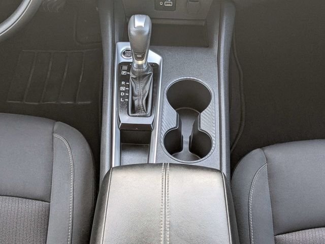 Used 2022 Glacier White Nissan 2.5 S image 18