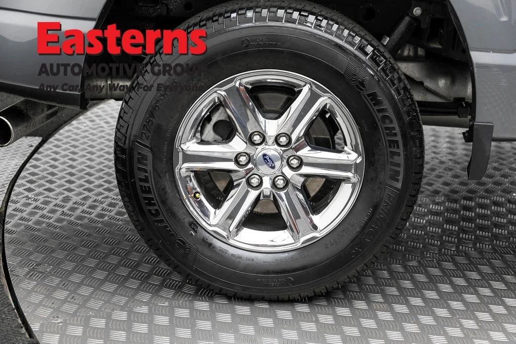 Used 2024 Gray Ford XLT image 30