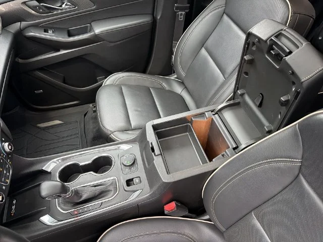 Used 2023 Black Chevrolet Premier image 30