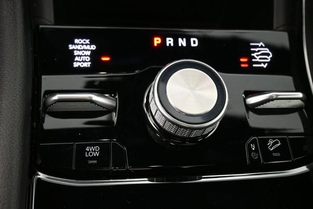 2024 Jeep Grand Cherokee Overland - Photo 18