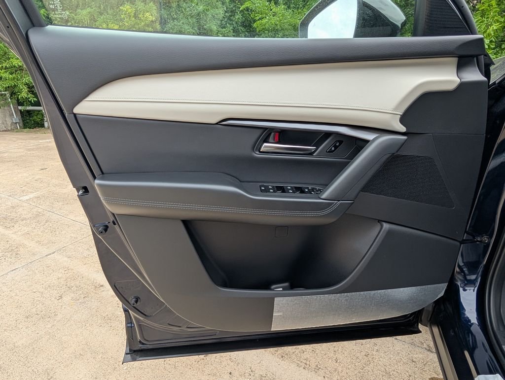 New 2026 Navy Blue Mica Mazda 2.5 S Preferred AWD image 12